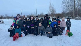 Спортивный праздник "Зимние забавы со Снеговиком"